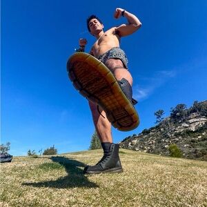 Meet your Posher, Anthony